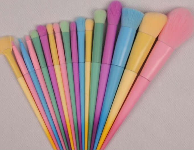 NÉRLISSA Luxe Rainbow Brush Collection – 17-Piece Professional Set